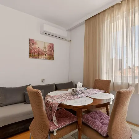 Apartmán Bdin - Center Of